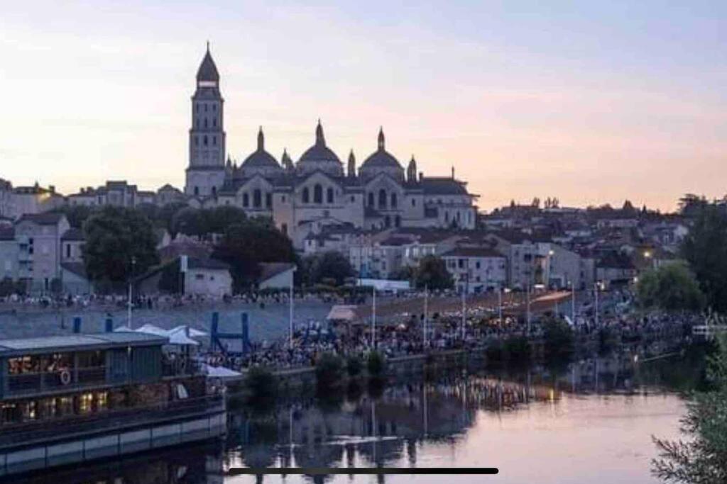 Balcon Sur La Riviere Apartment Perigueux Ngoại thất bức ảnh